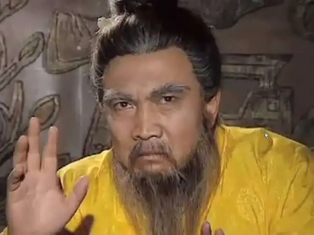 曹操为什么要承认孙权统治江南,难道他放弃一统天下了吗
