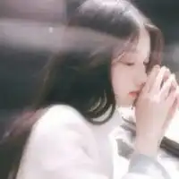 侧脸女生头像唯美淡雅清新淡雅的侧脸女生头像
