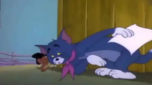 猫和老鼠汤姆和杰瑞偷吃东西
