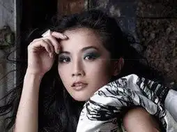 时尚美丽女星9款永不过气爆美发型