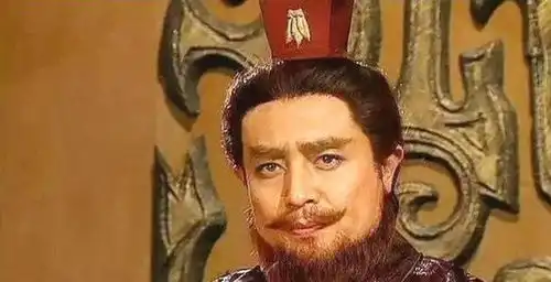 三国孙坚孙策都是驰骋疆场统帅级的豪杰,孙权为何会那么弱
