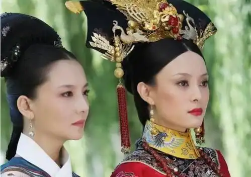 甄嬛传难怪槿汐能帮甄嬛当上太后,原来槿汐背后的人不简单

