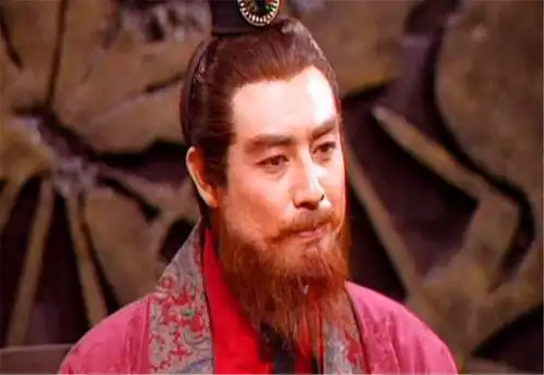 孙策的托孤大臣张昭,为何在赤壁之战前,要力主孙权向曹操投降呢
