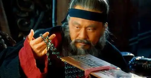 周瑜对刘备十分忌惮,为何孙权还要将南郡换给刘备
