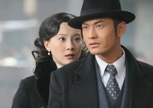 上海滩将再次翻拍,靳东担任男主角,网友看到女主果断弃剧
