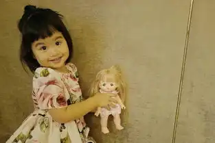 包贝尔故意晒饺子搞怪照好丑萌,还嫌弃女儿和别人家的不大一样
